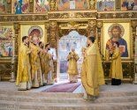 images/2025/Patriarshiy_Ekzarh_vozglavil_vipusknie_torgestva_Minskogo/