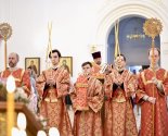 images/2025/Vladika_Avksentiy_prinyal_pozdravleniya_s_godovshchinoy/