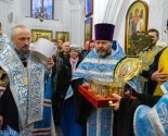 images/2025/15_aprelya_kovcheg_s_chastitsey_moshchey_Patriarha_Tihona_prebudet_v8977202.jpg