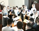 images/2025/Detsko_yunosheskiy_hor_Vstrecha_vistupil_na_IX_festivale_duhovnoy_i9965074.jpg